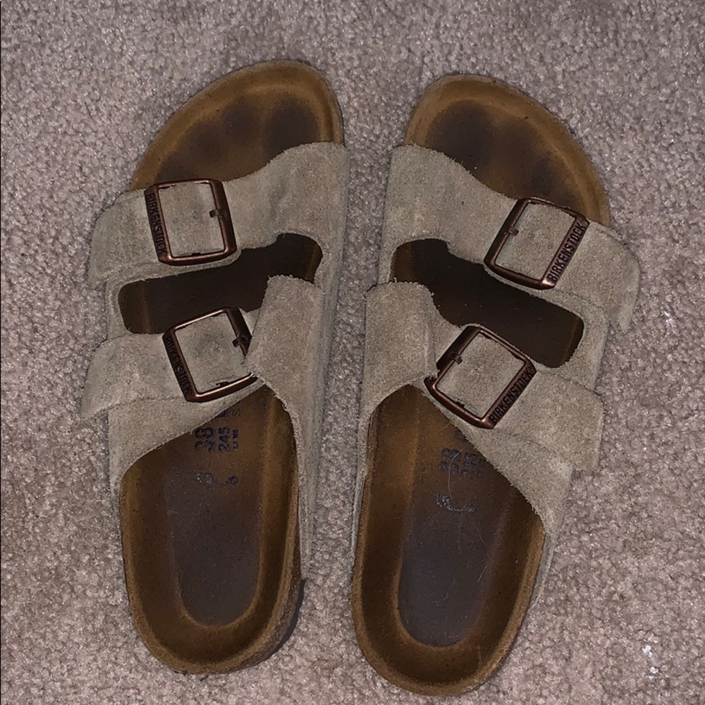 Double strap birkenstock’s